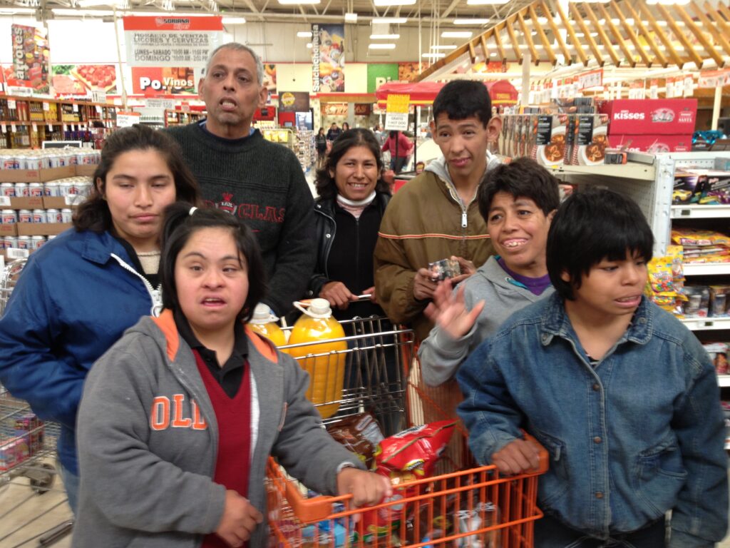 group shot of Casa Bethesda residents shopping at a supermarket