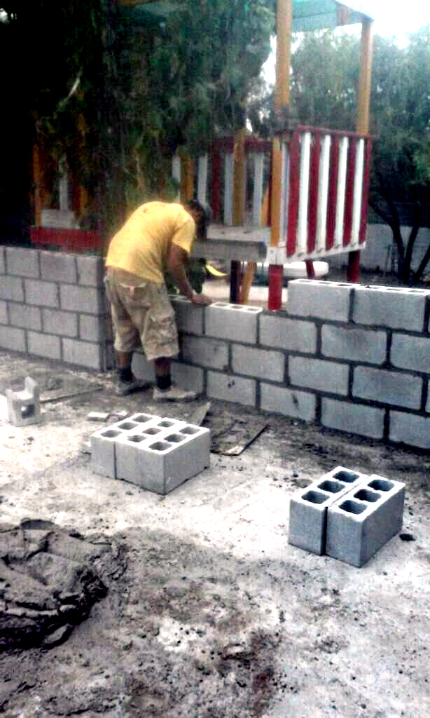 Casa Bethesda expansion concrete wall creation process